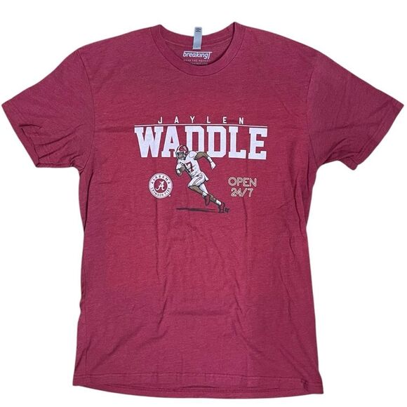 BreakingT Other - Jaylen Waddle Alabama Crimson Tide T-Shirt Red Graphic Tee Men M